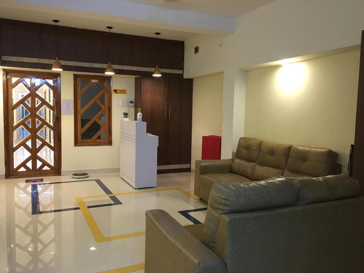 Grand Suites Srirangam Tiruchirappalli Экстерьер фото